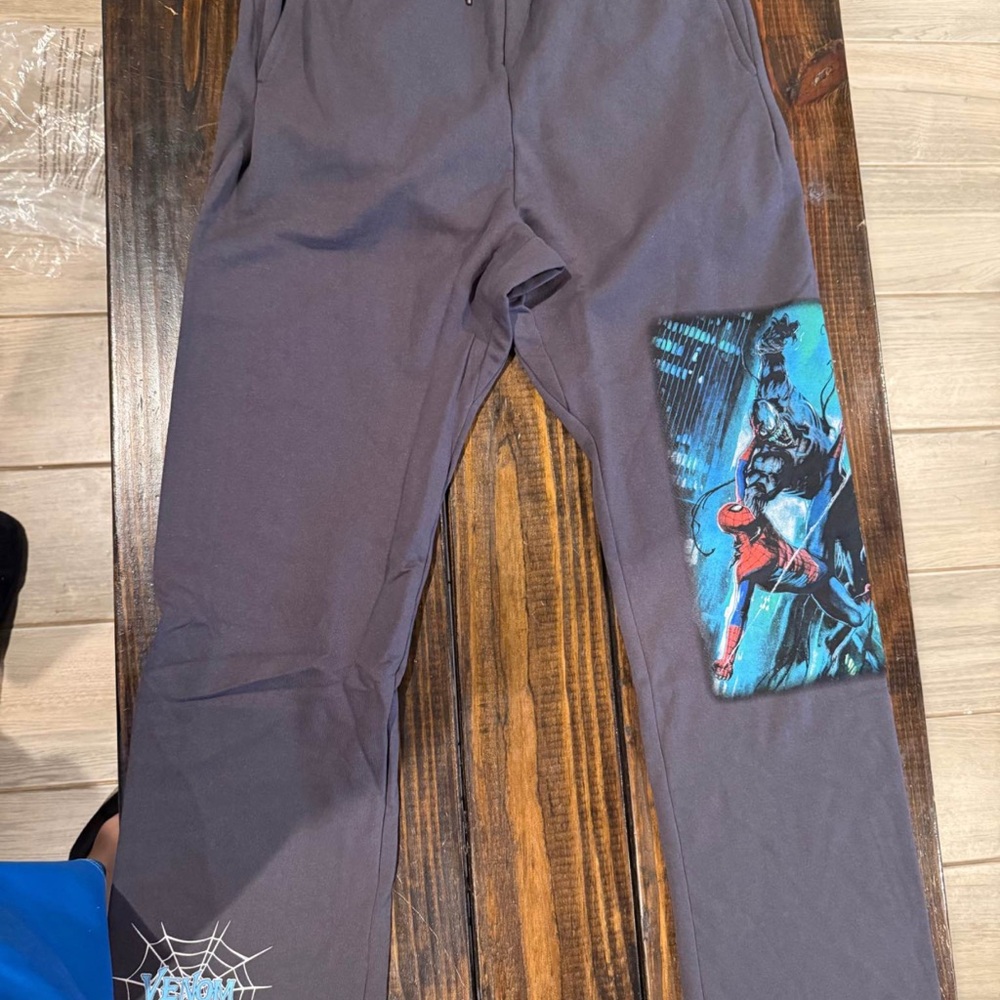 Tillys Marvel Spiderman Vs Venom Sweatpants
